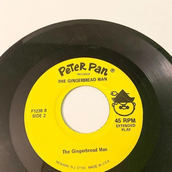 Vintage Peter Pan Records The Gingerbread Man Record 45  rpm Extended Play - Picture 7 of 9